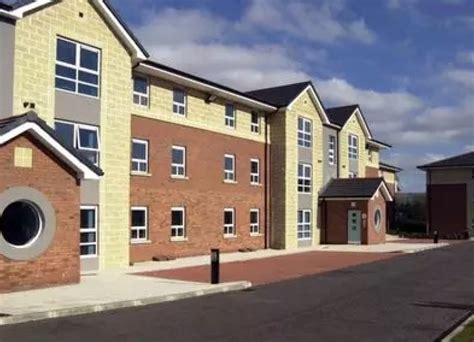 City Centre - Carnmoney - Fairview Road - Glenville. . Student accommodation derry